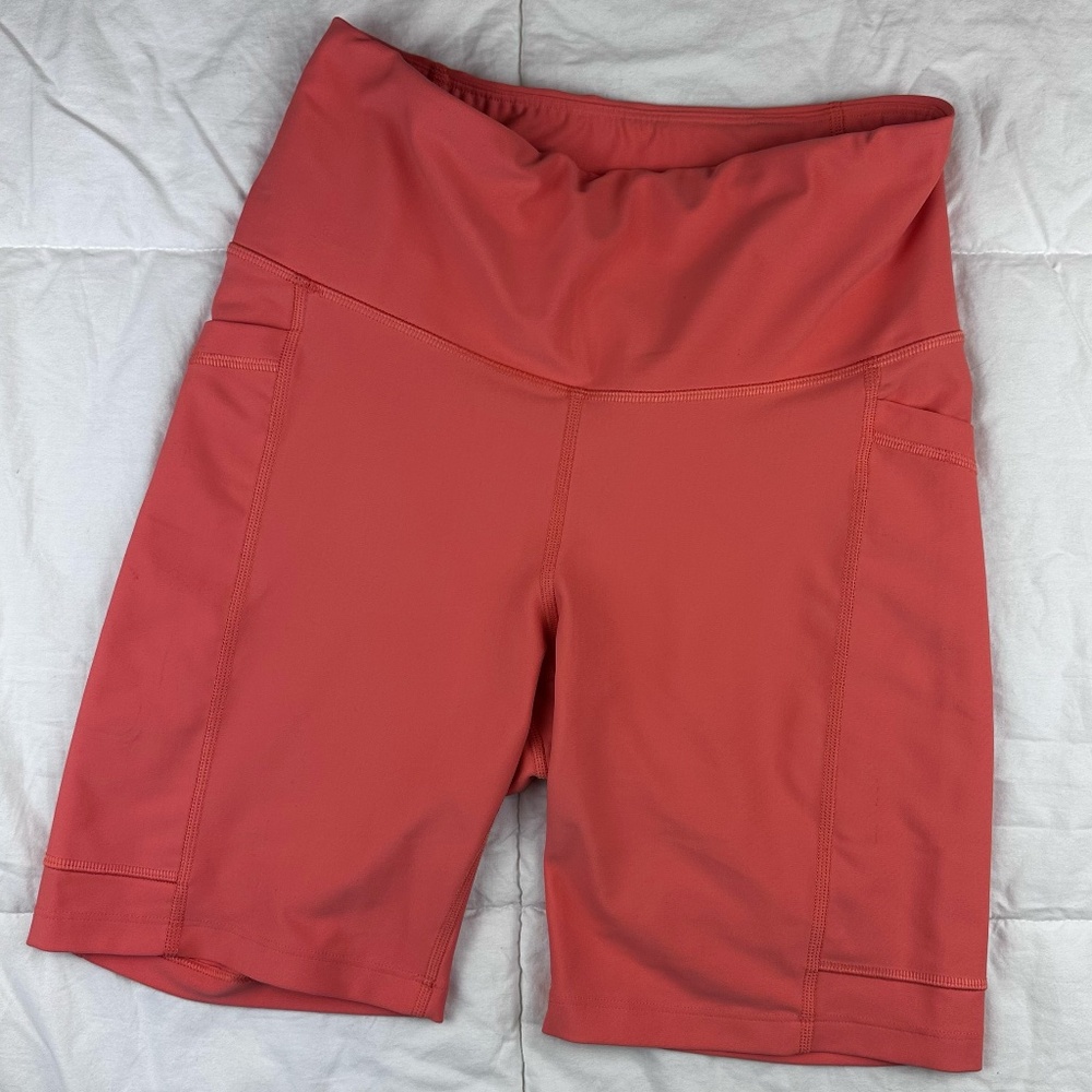 Old Navy Light Orange High Rise Bike Short Powersoft Go Dry Medium Tall Pockets